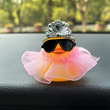 Rubber Duck Car Dashboard Ornament – Cute Mini Duck Decor for Car, Desk & Office