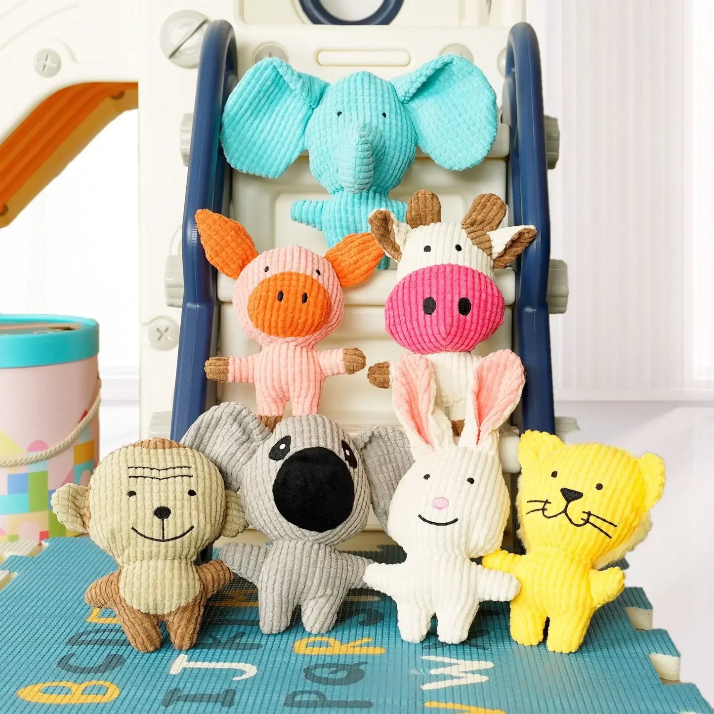 New dog and cat plush sound toy for teething puppy; self-entertainment and boredom relief device for small and medium-sized dogs