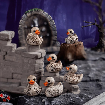 Gothic Skeleton Duck Figurines – Resin Miniatures for Halloween, Desk & DIY Decor